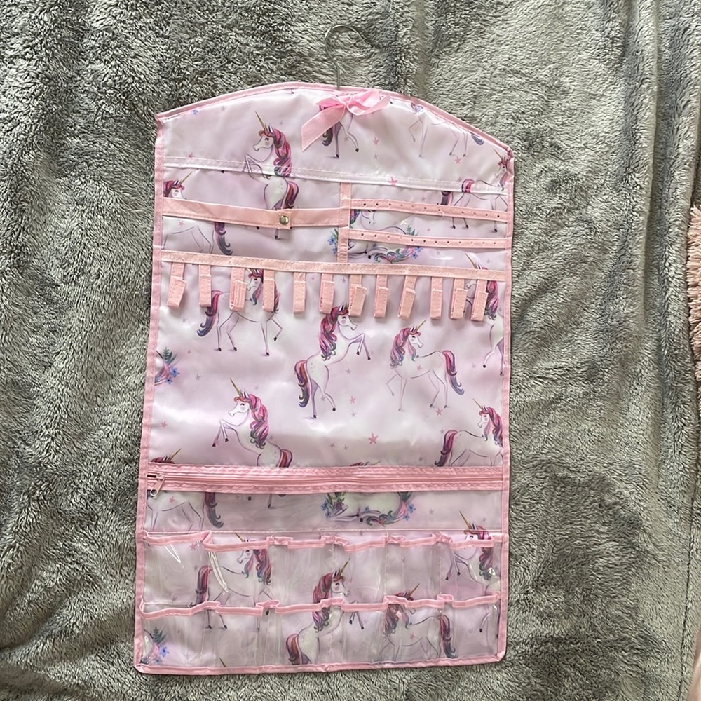 unicorn multi use holder that hangs